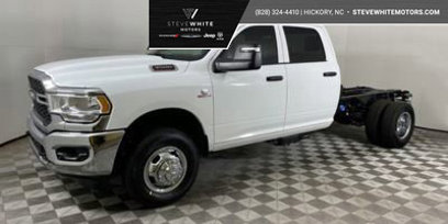 Used 2023 RAM 3500 Tradesman w/ Chrome Appearance Group
