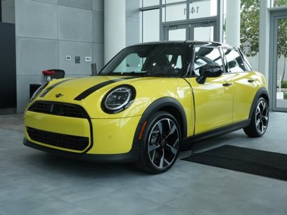 New 2025 MINI Cooper 4-Door Hardtop