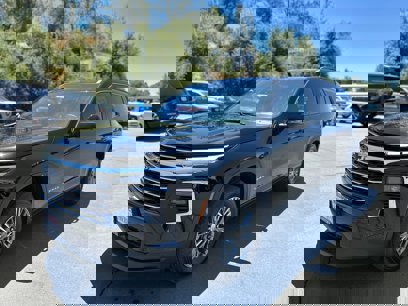 New 2025 Chevrolet Traverse LT w/ Enhanced Driving Package