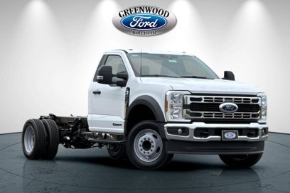 New 2025 Ford F450 2WD Regular Cab Super Duty