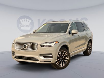 New 2025 Volvo XC90 T8 Plus w/ Protection Package Premier