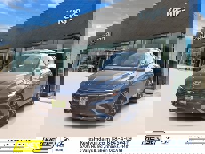Certified 2024 Hyundai Elantra Limited