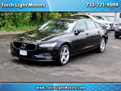 Used 2018 Volvo S90 T5 Momentum w/ Convenience Package