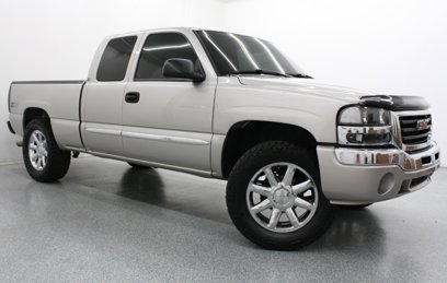 Used 2004 GMC Sierra 1500 SLE w/ Light Duty Power Package