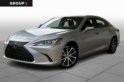 Certified 2022 Lexus ES 350 w/ Premium Package