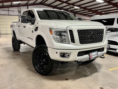 Used 2019 Nissan Titan PRO-4X w/ Pro-4x Convenience Package