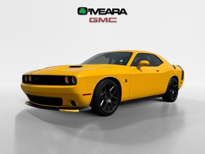 Used 2017 Dodge Challenger R/T Scat Pack w/ Leather Interior Group