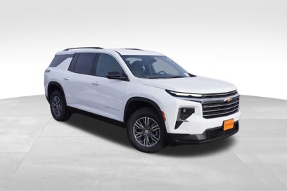 New 2025 Chevrolet Traverse LT w/ Driver Confidence Package