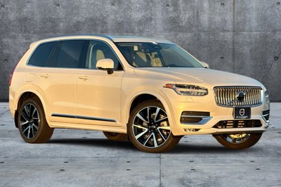 Used 2025 Volvo XC90 B6 Plus w/ Protection Package Premier