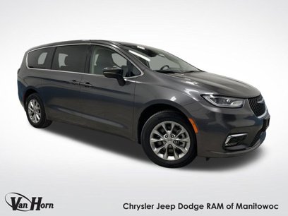 Used 2023 Chrysler Pacifica Touring-L