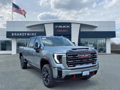 New 2025 GMC Sierra 2500 AT4 w/ AT4 Premium Plus Package