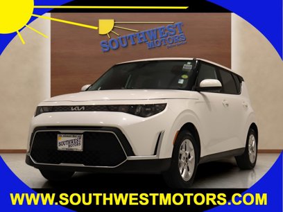 Used 2023 Kia Soul LX w/ Option Group 015
