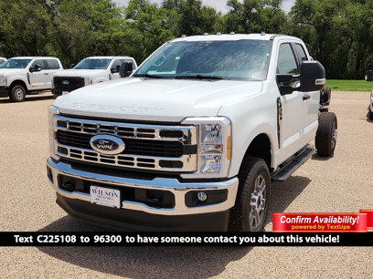 New 2025 Ford F350 XLT