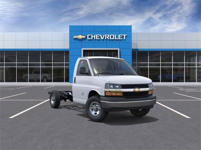 New 2025 Chevrolet Express 3500 w/ Power Convenience Package