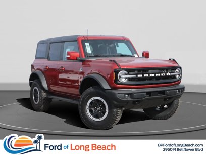 New 2024 Ford Bronco Outer Banks w/ Sasquatch Package