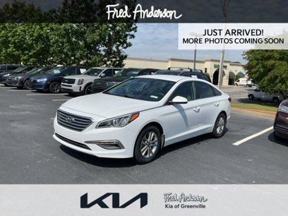 Used 2015 Hyundai Sonata SE w/ Option Group 09