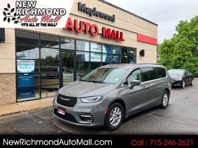Used 2022 Chrysler Pacifica Touring-L