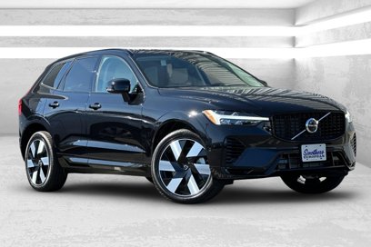 New 2025 Volvo XC60 T8 Plus w/ Protection Package Premier