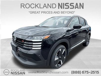 New 2025 Nissan Kicks SR w/ Illumination Package