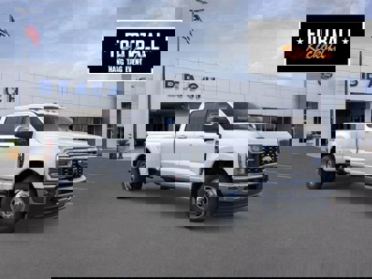 New 2025 Ford F350 XL w/ FX4 Off-Road Package