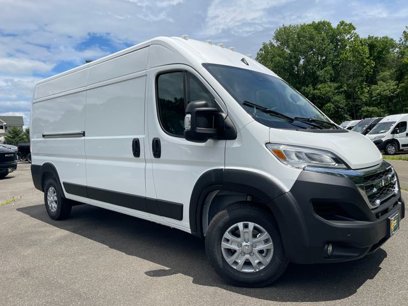 New 2024 RAM ProMaster 2500 w/ Quick Order Package 22H SLT+