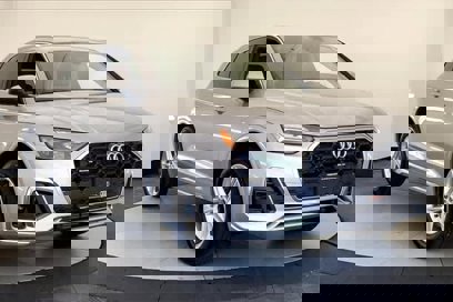 Certified 2024 Audi Q5 e Premium w/ Convenience Package