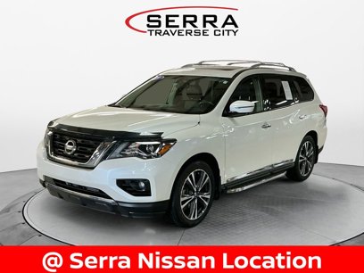 Certified 2019 Nissan Pathfinder Platinum w/ Cargo Package