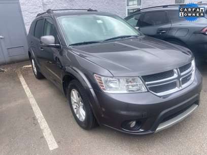 Used 2019 Dodge Journey SE w/ Connectivity Group