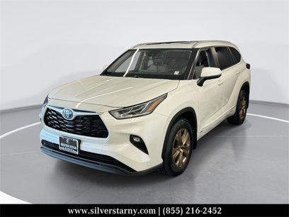 Used 2023 Toyota Highlander Bronze Edition