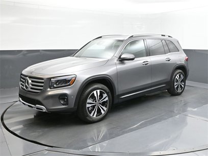 New 2025 Mercedes-Benz GLB 250