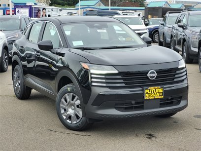 New 2025 Nissan Kicks S