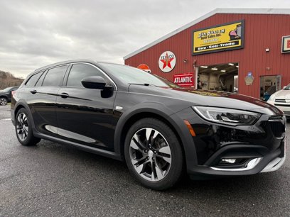 Used 2019 Buick Regal Essence w/ Driver Confidence Package I