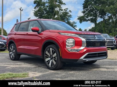 New 2025 Mitsubishi Outlander SE