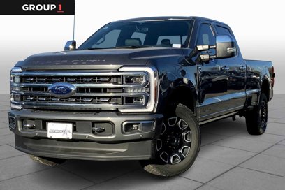 New 2024 Ford F350 Platinum w/ FX4 Off-Road Package