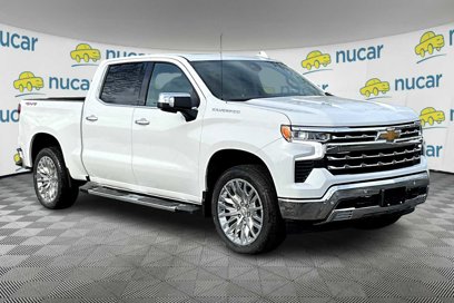 New 2025 Chevrolet Silverado 1500 LTZ w/ LTZ Premium Package