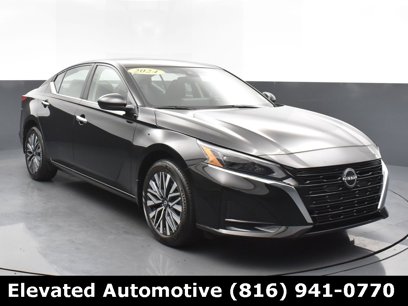 Used 2024 Nissan Altima 2.5 SV w/ SV Premium Package