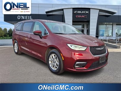 Used 2023 Chrysler Pacifica Touring-L