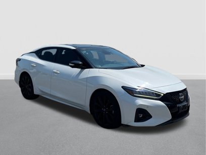 Used 2023 Nissan Maxima SR w/ Sport Mat Group