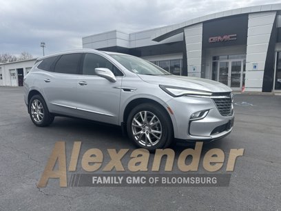 Used 2022 Buick Enclave Essence w/ Experience Buick Package