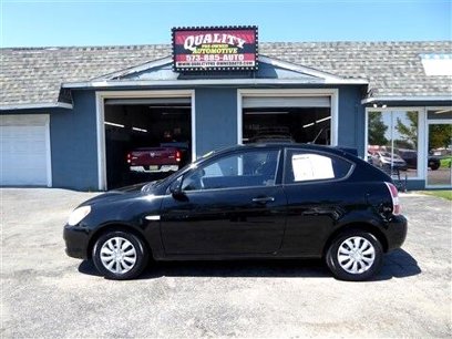 Used 2009 Hyundai Accent GS w/ Premium Pkg 3