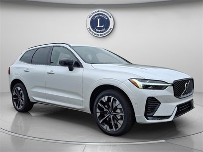 New 2026 Volvo XC60 B5 Plus w/ Protection Package Premier