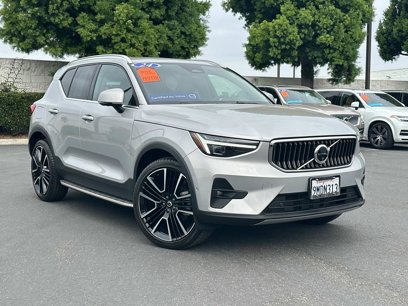 Certified 2024 Volvo XC40 B5 Ultimate w/ Climate Package