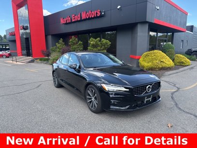 Used 2021 Volvo S60 T5 Momentum