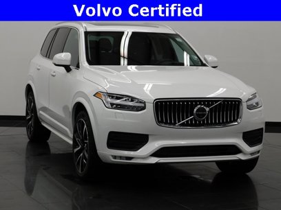 Used 2022 Volvo XC90 T6 Momentum w/ Advanced Package