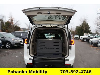Used 2022 Chrysler Pacifica Touring-L