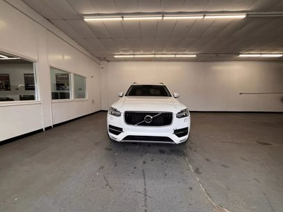 Used 2016 Volvo XC90 T6 Momentum w/ Momentum Plus Package