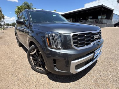 Used 2024 Kia Telluride S w/ S Sunroof Package