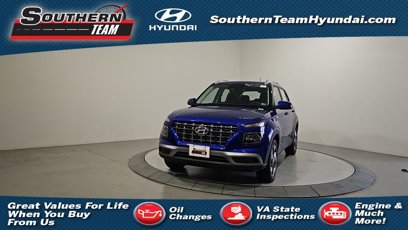 New 2025 Hyundai Venue SEL