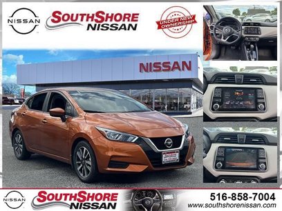 Used 2022 Nissan Versa SV w/ Trunk Package
