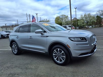 Used 2022 Lincoln Nautilus Reserve